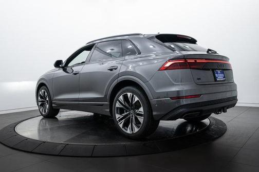 2025 Audi Q8 55 Premium Plus