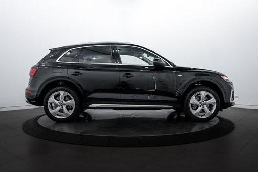 2025 Audi Q5 45 S line Premium Plus