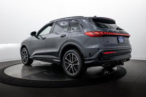 Tambora 2026 Audi Q5 Premium Plus