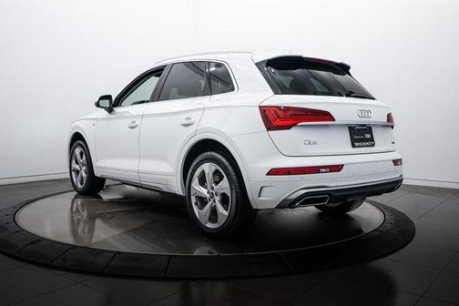 2023 Audi Q5 45 S line Premium Plus