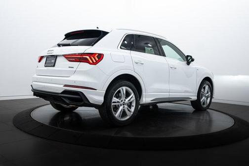 2024 Audi Q3 45 S line Premium Plus