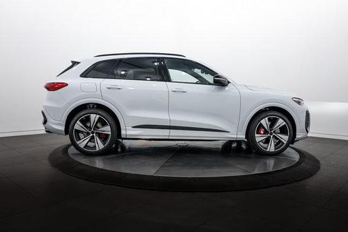 Glacier White 2026 Audi SQ5 3.0T Premium Plus