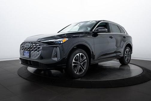 2025 Audi Q5 Premium