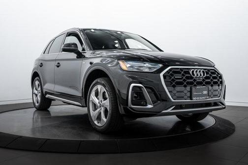 2025 Audi Q5 45 S line Premium Plus