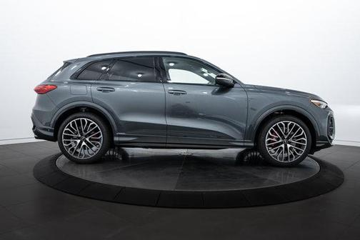 2025 Audi SQ5 3.0T Premium Plus