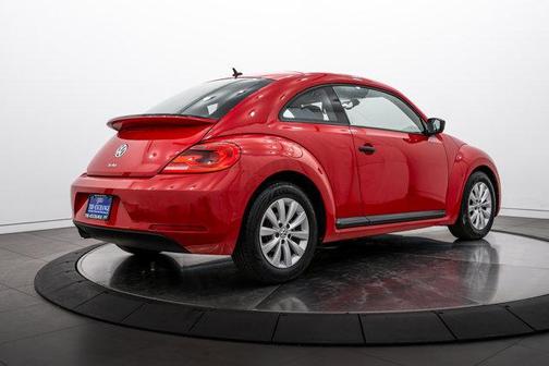 2016 Volkswagen Beetle 1.8T S