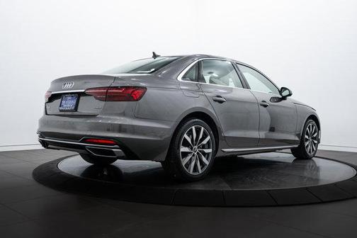 2022 Audi A4 40 Premium Plus