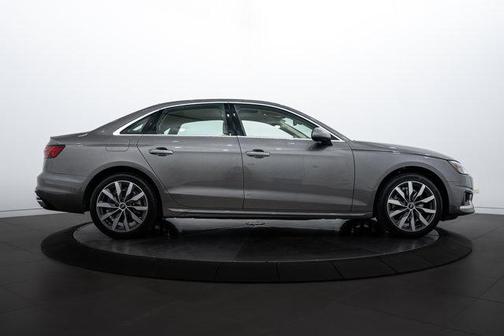 2022 Audi A4 40 Premium Plus