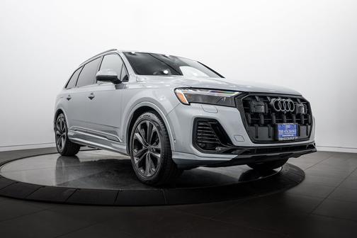 Satellite Silver Metallic 2026 Audi Q7 55 Premium Plus