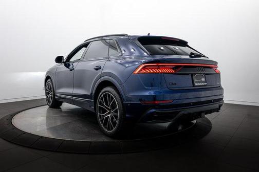 Navarra Blue Metallic 2022 Audi Q8 55 Prestige