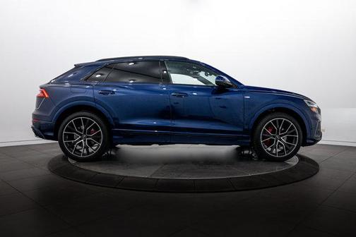 Navarra Blue Metallic 2022 Audi Q8 55 Prestige