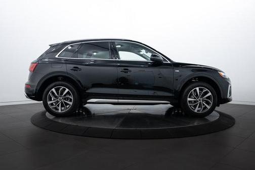 2025 Audi Q5 45 S line Premium Plus