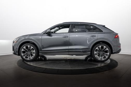 Daytona Gray 2026 Audi Q8 55 Premium Plus