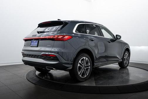 2025 Audi Q5 Premium