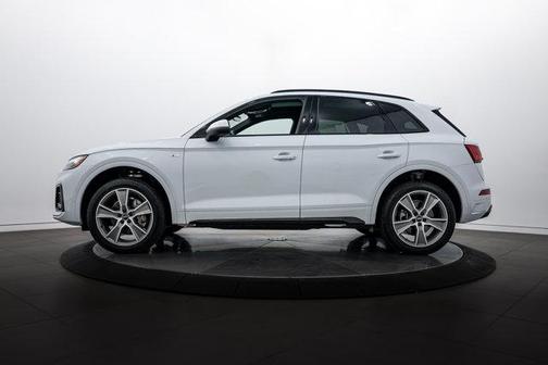 2025 Audi Q5 45 S line Premium
