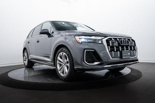 2025 Audi Q7 55 Prestige