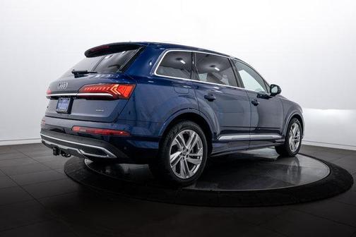 2020 Audi Q7 55 Prestige