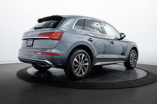 2025 Audi Q5 45 S line Premium Plus
