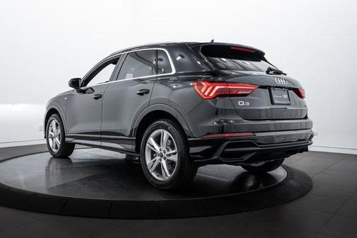2024 Audi Q3 45 S line Premium Plus