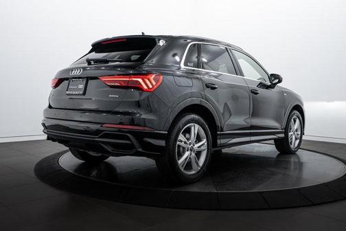 2024 Audi Q3 45 S line Premium Plus