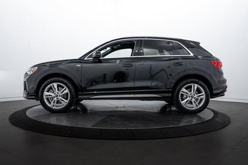 2024 Audi Q3 45 S line Premium Plus
