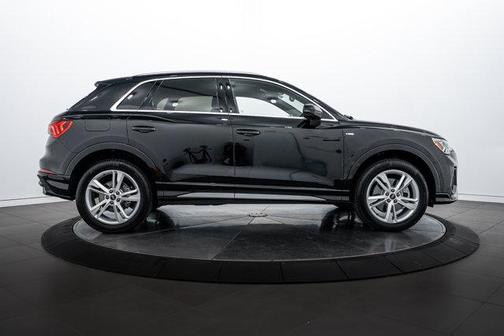 2024 Audi Q3 45 S line Premium Plus