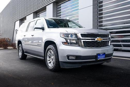 2017 Chevrolet Suburban LT