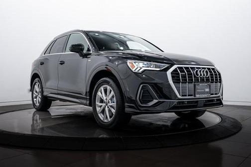 2025 Audi Q3 45 S line Premium Plus