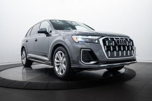 2025 Audi Q7 55 Prestige