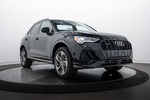 2025 Audi Q3 S line Premium