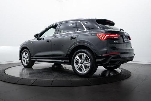 2024 Audi Q3 S line Premium