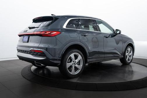 2025 Audi Q5 Premium Plus