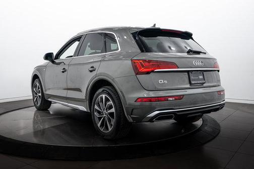 2023 Audi Q5 45 S line Premium