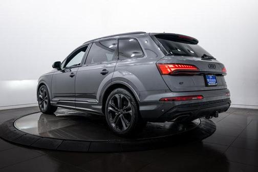 2026 Audi Q7 55 Premium Plus