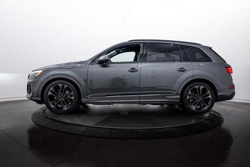 2026 Audi Q7 55 Premium Plus
