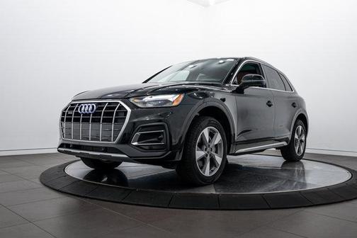 2024 Audi Q5 40 Premium