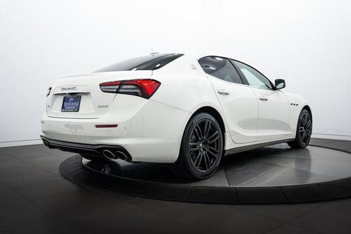 2021 Maserati Ghibli S Q4