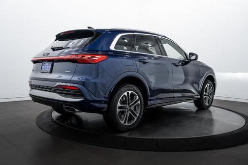 2025 Audi Q5 Premium Plus
