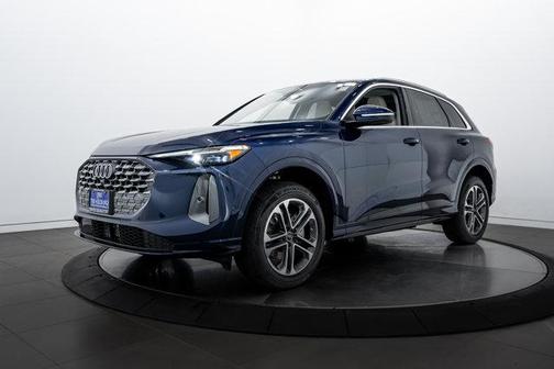 2025 Audi Q5 Premium Plus