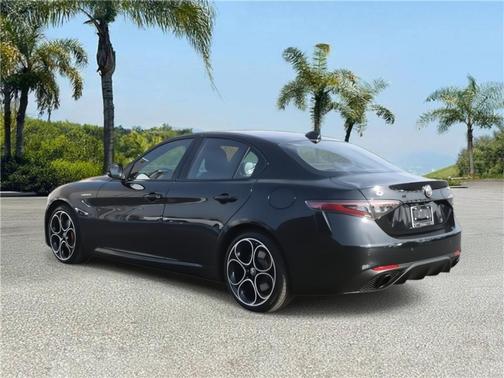 2025 Alfa Romeo Giulia 