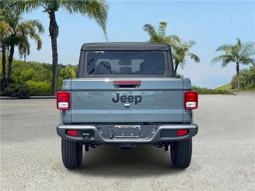 Anvil Clearcoat 2026 Jeep Gladiator Sport S