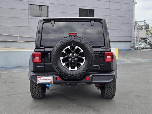 2025 Jeep Wrangler 4xe Rubicon