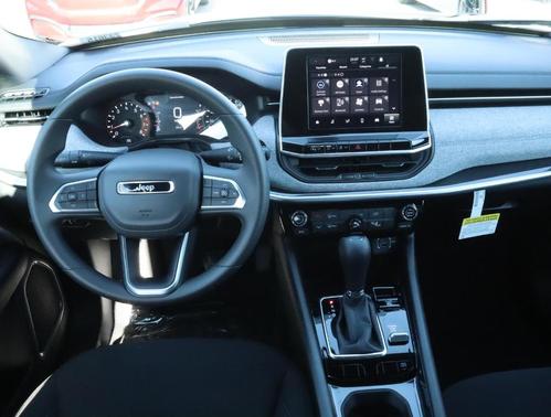 2025 Jeep Compass Sport