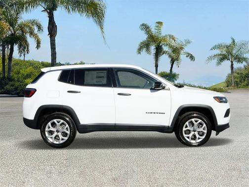 2025 Jeep Compass Sport