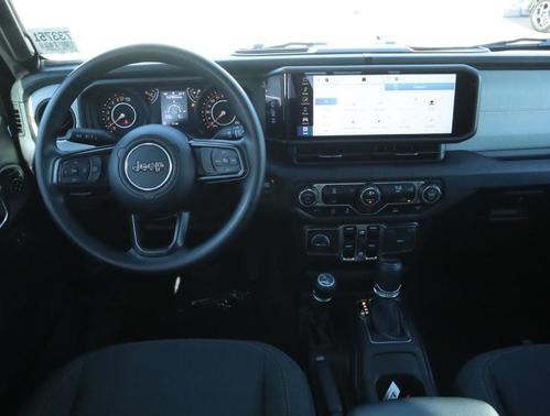2025 Jeep Gladiator Sport
