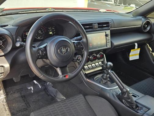 2024 Toyota GR86 Base