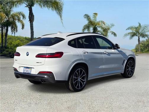 2021 BMW X4 xDrive30i