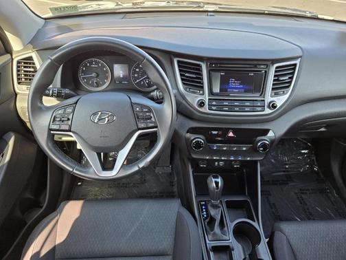 2017 Hyundai TUCSON Sport
