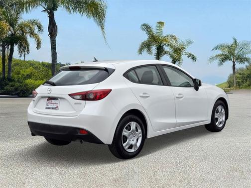 2016 Mazda Mazda3 i Sport