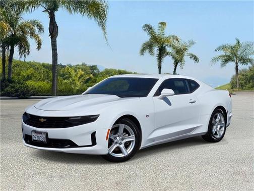 Summit White 2020 Chevrolet Camaro 1LT